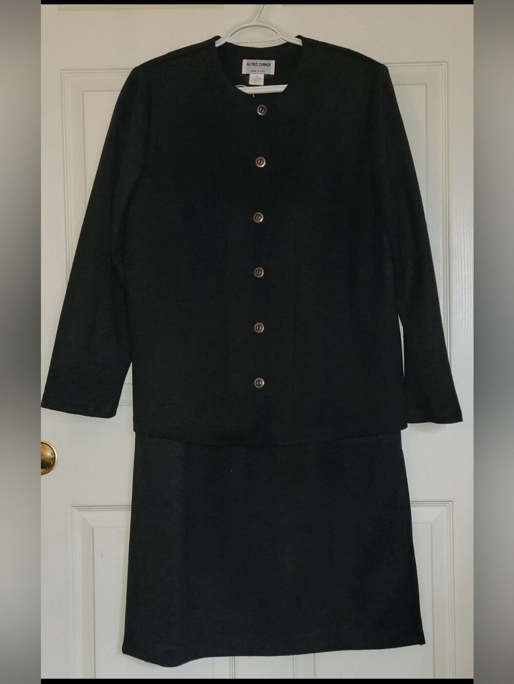 Alfred Dunner Classic Gray 2 Piece Split Skirt Blazer Set Size 14/16 Career Wear